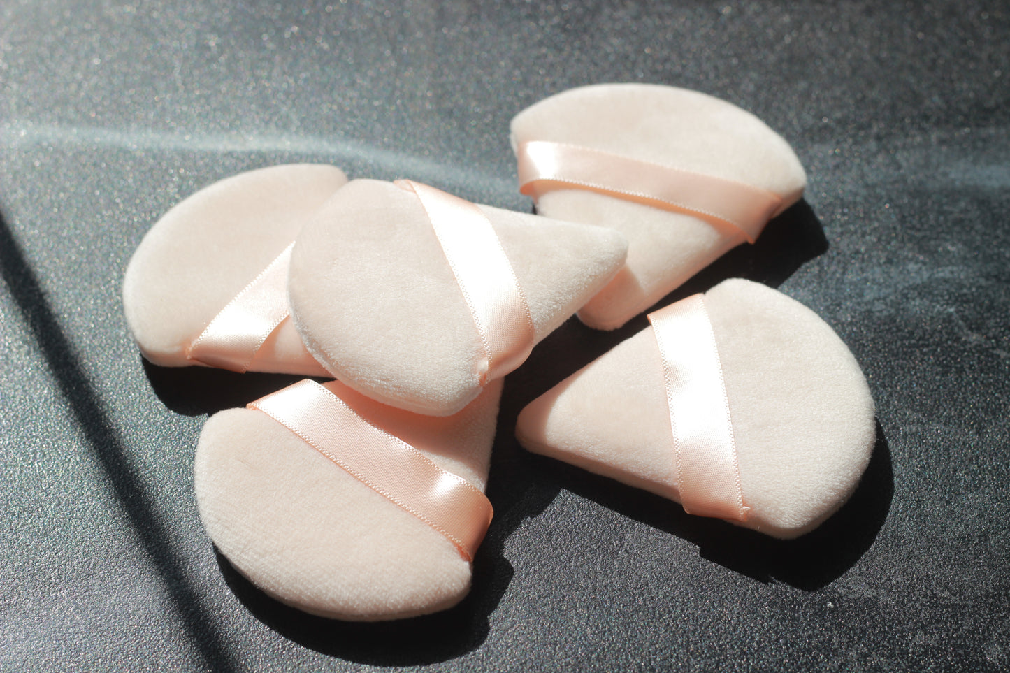 Velvet Glow Powder Puff Set