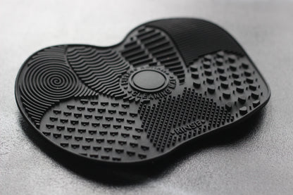 Deluxe Makeup Brush Cleaning Mat